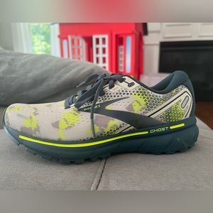 Brooks Ghost 14 Running Shoes